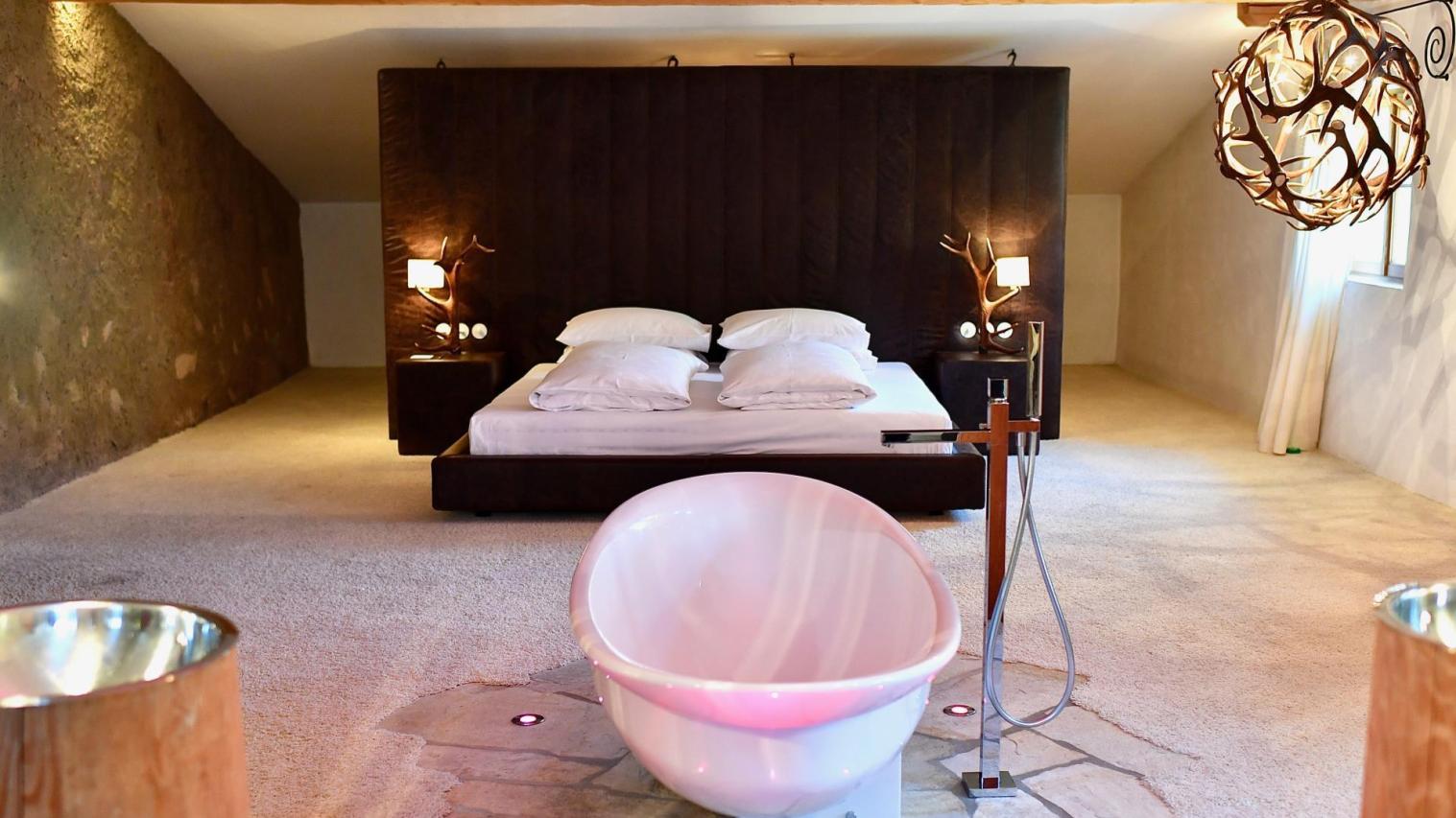 hotel-turm-zimmer-wanne-6370-2
