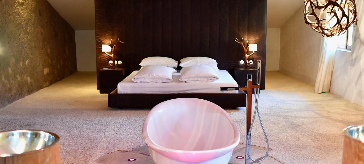 hotel-turm-zimmer-wanne-6370-2
