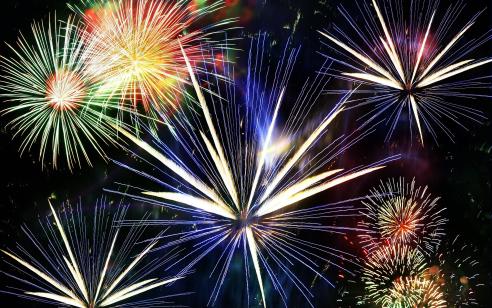 fireworks-728413-1920